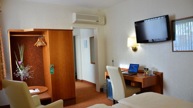 Hotel Am Bismarck MHG Pokoj fotografie